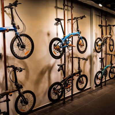 Kerékpárbolt adatbázis